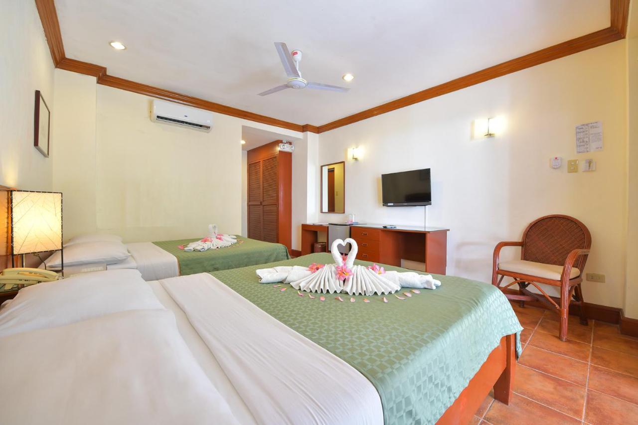 Hey Jude Resort Hotel Balabag  Экстерьер фото